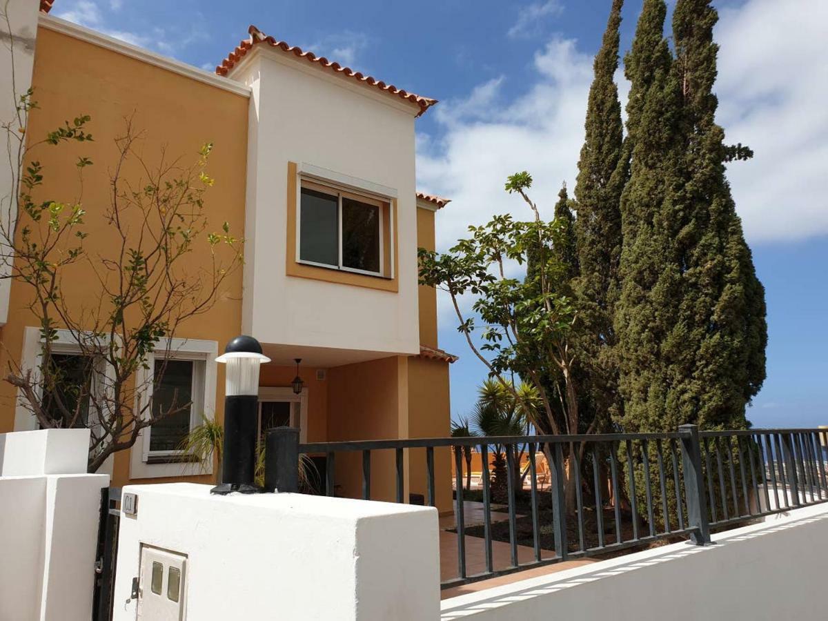 Villa Roque Del Conde With Private Pool, Terrace With Fantastic Sea Views, Wifi, Garden, Garage Adeje ภายนอก รูปภาพ
