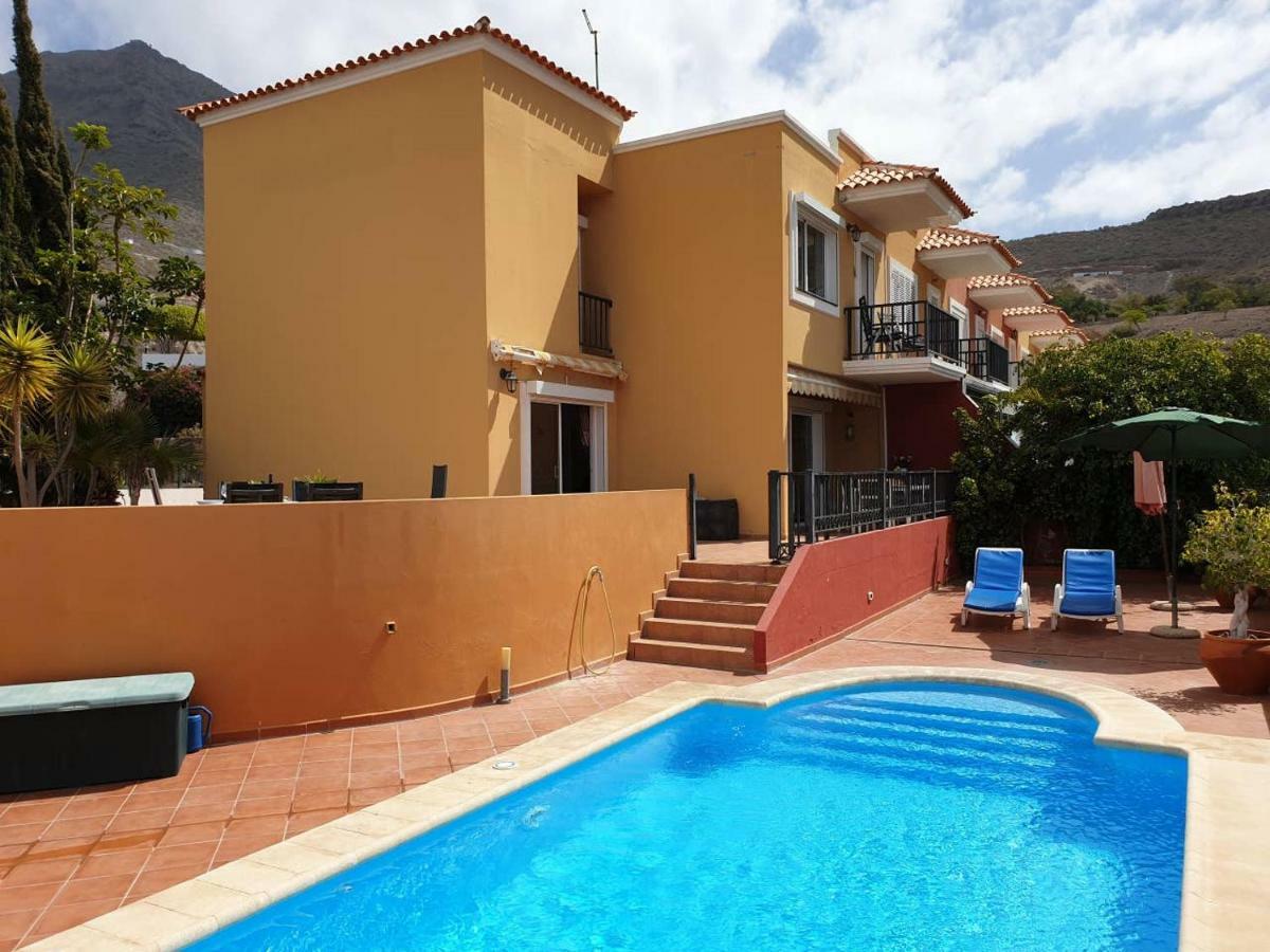 Villa Roque Del Conde With Private Pool, Terrace With Fantastic Sea Views, Wifi, Garden, Garage Adeje ภายนอก รูปภาพ